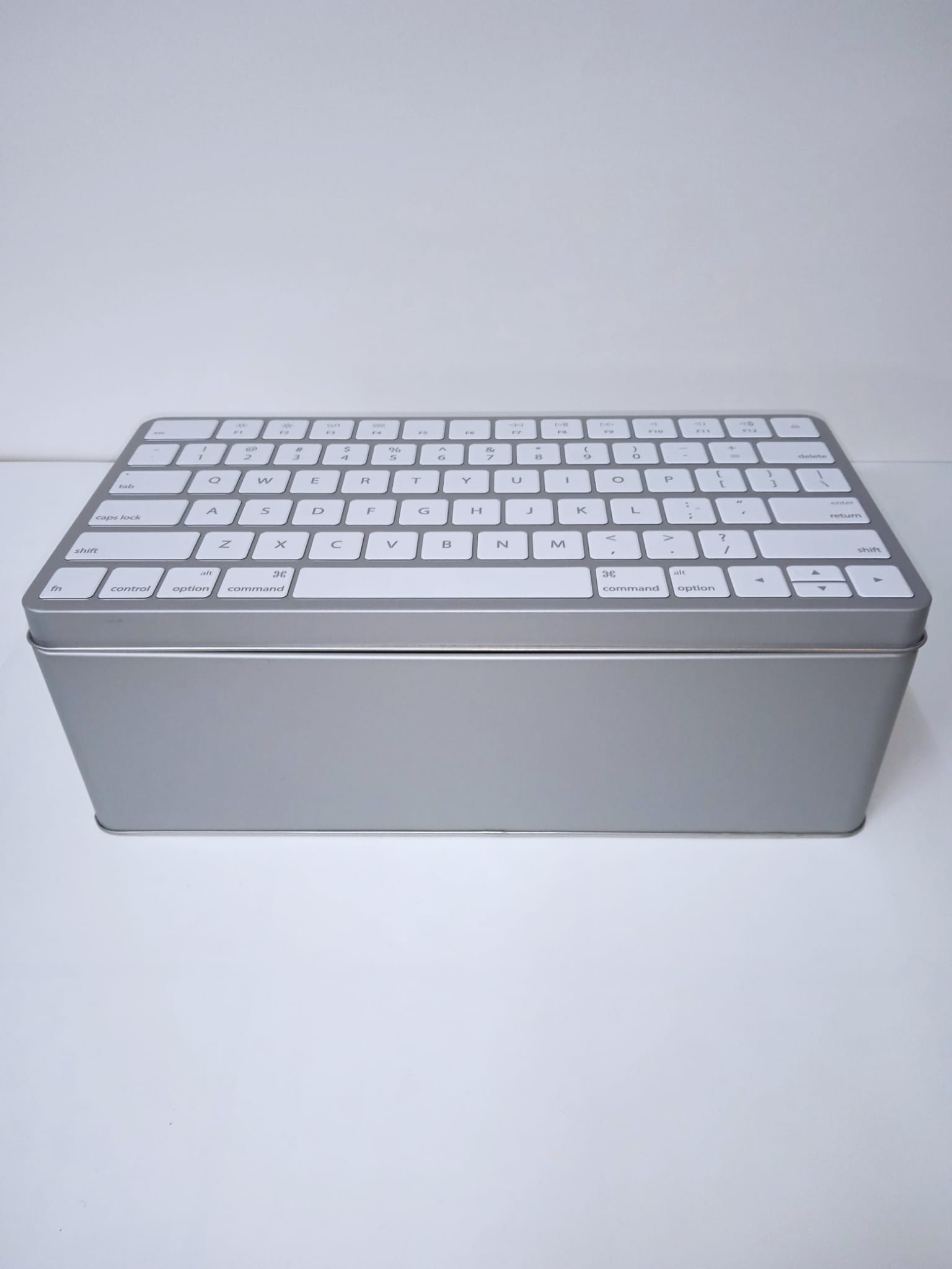 Caja Metálica Teclado