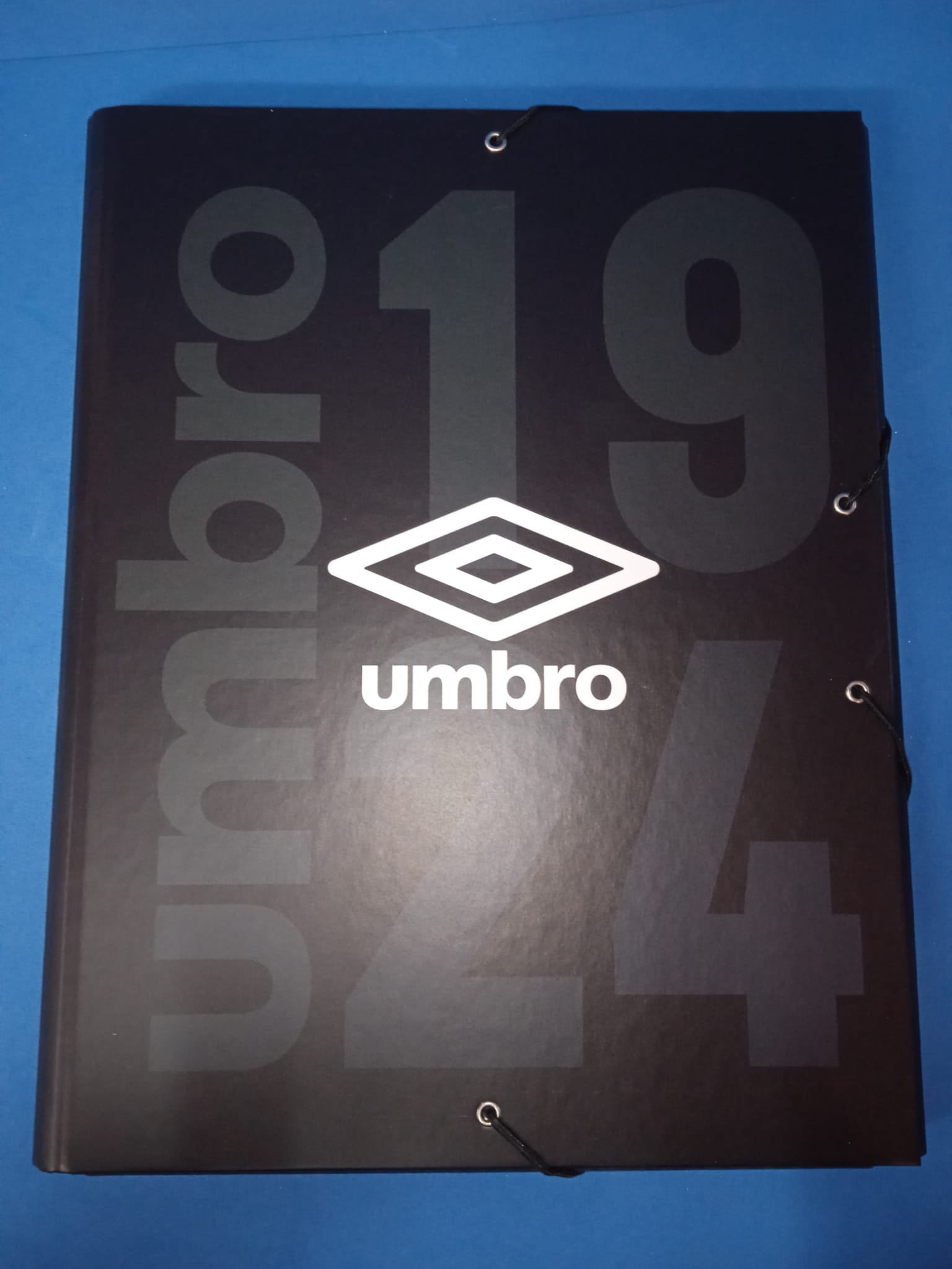 Carpeta Gomas Umbro